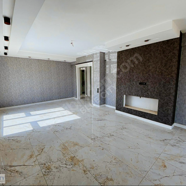 ŞEHRİN YÜKSELEN BÖLGESİ GÖVEÇLİKTE FIRSAT DAİRE 3+1 SIFIR DAİRE
